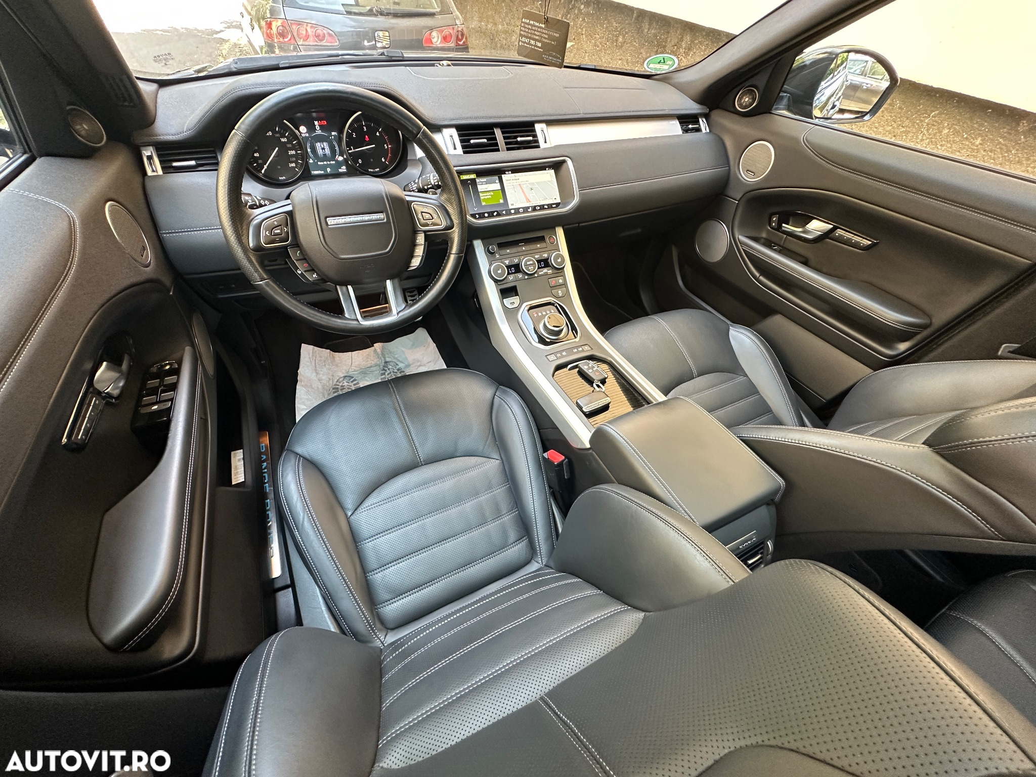 Land Rover Range Rover Evoque 2.0 D180 R-Dynamic S - 8