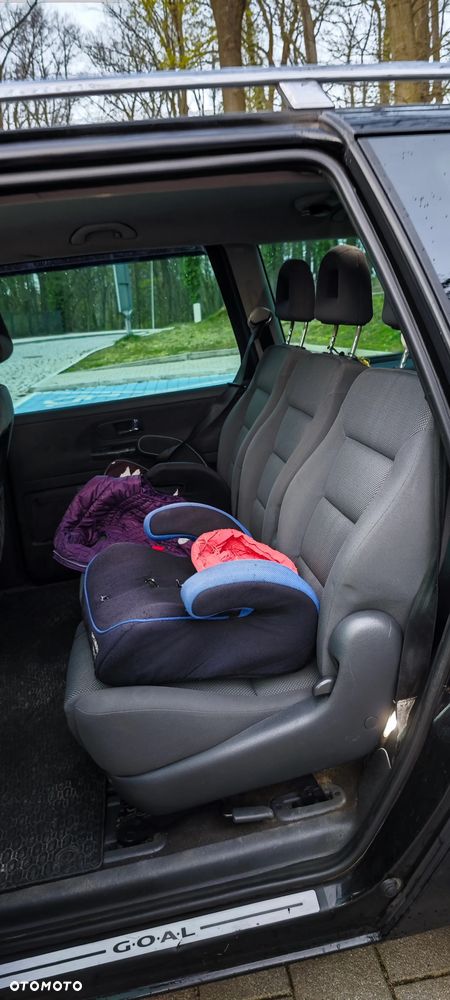 Volkswagen Sharan 1.9 TDI Highline - 6