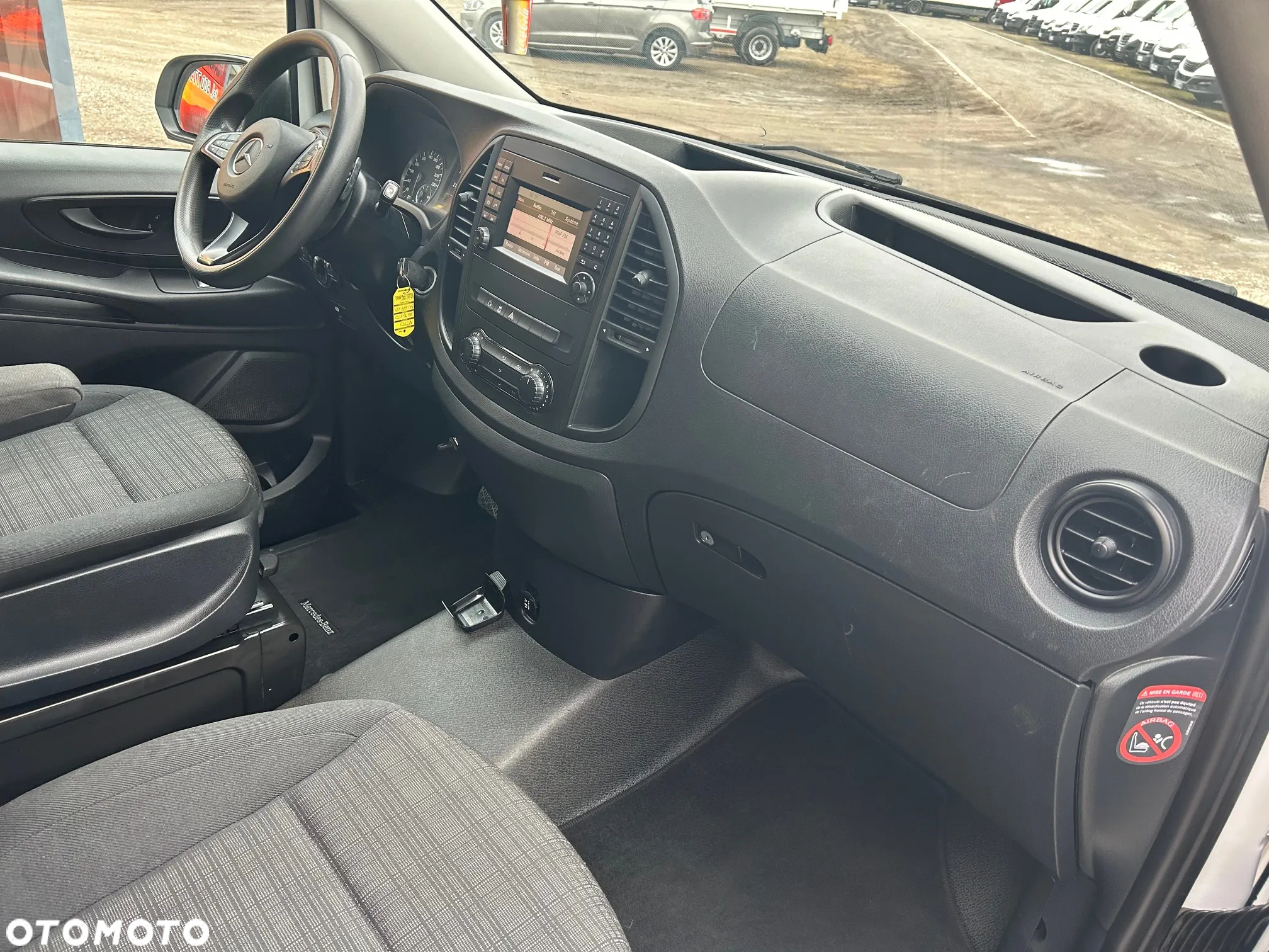 Mercedes-Benz Vito - 14