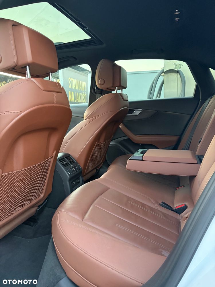 Audi A4 Limousine - 11
