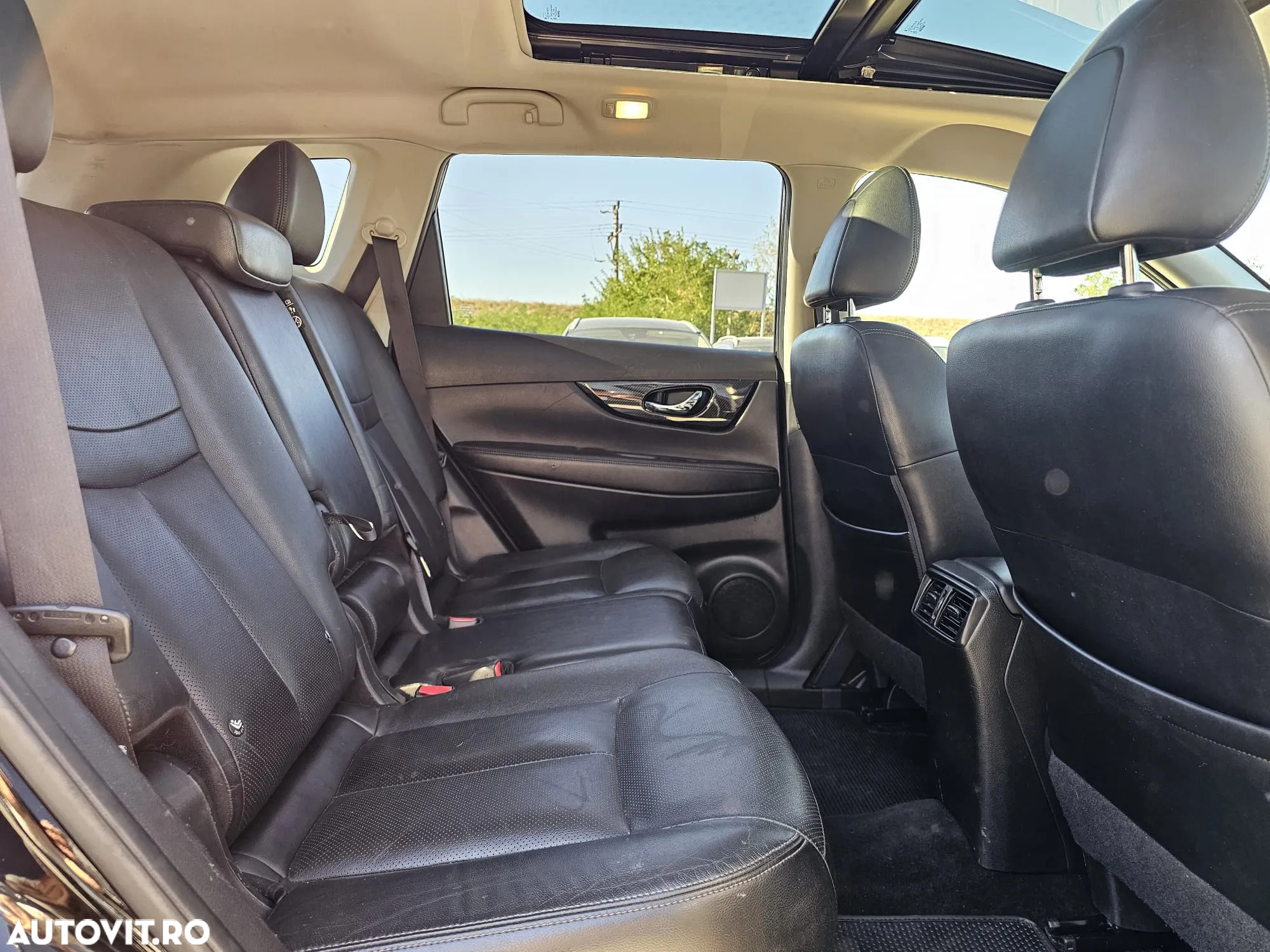 Nissan X-Trail 1.6 dCi Tekna - 9