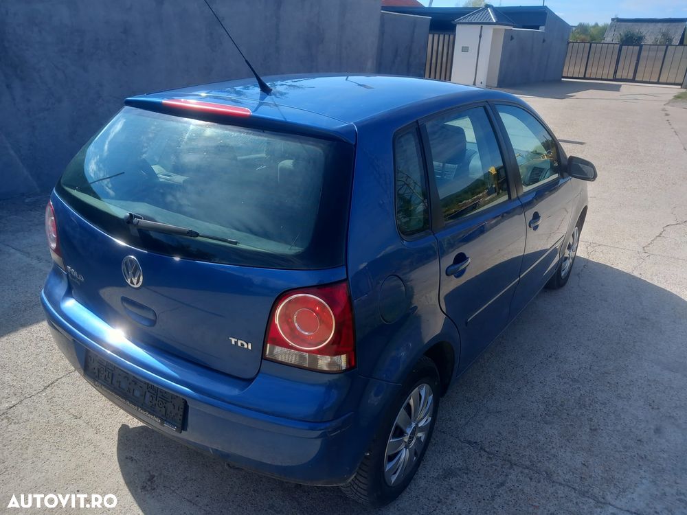 Volkswagen Polo - 6