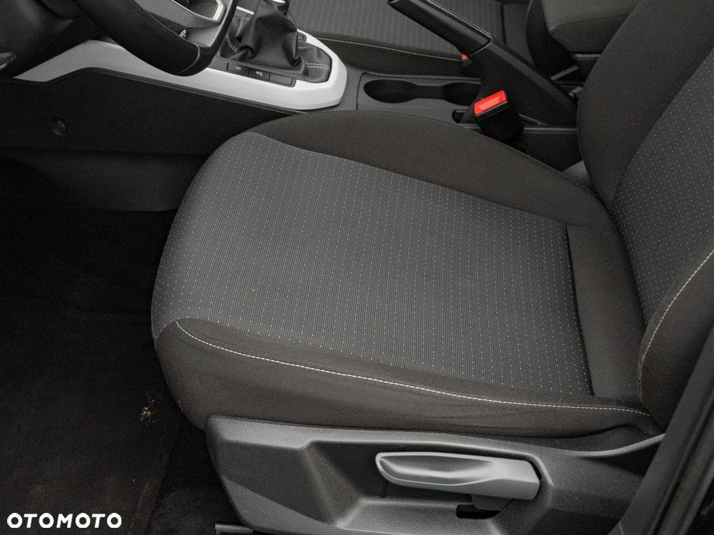Seat Arona - 13
