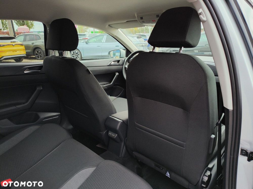 Volkswagen Polo 1.0 TSI Life Plus DSG - 24