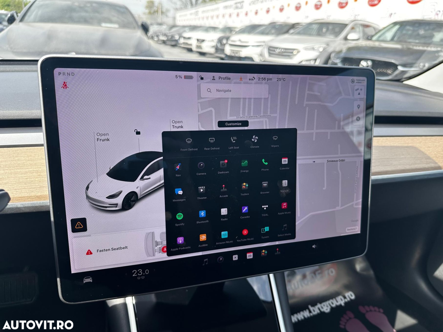 Tesla Model 3 - 10