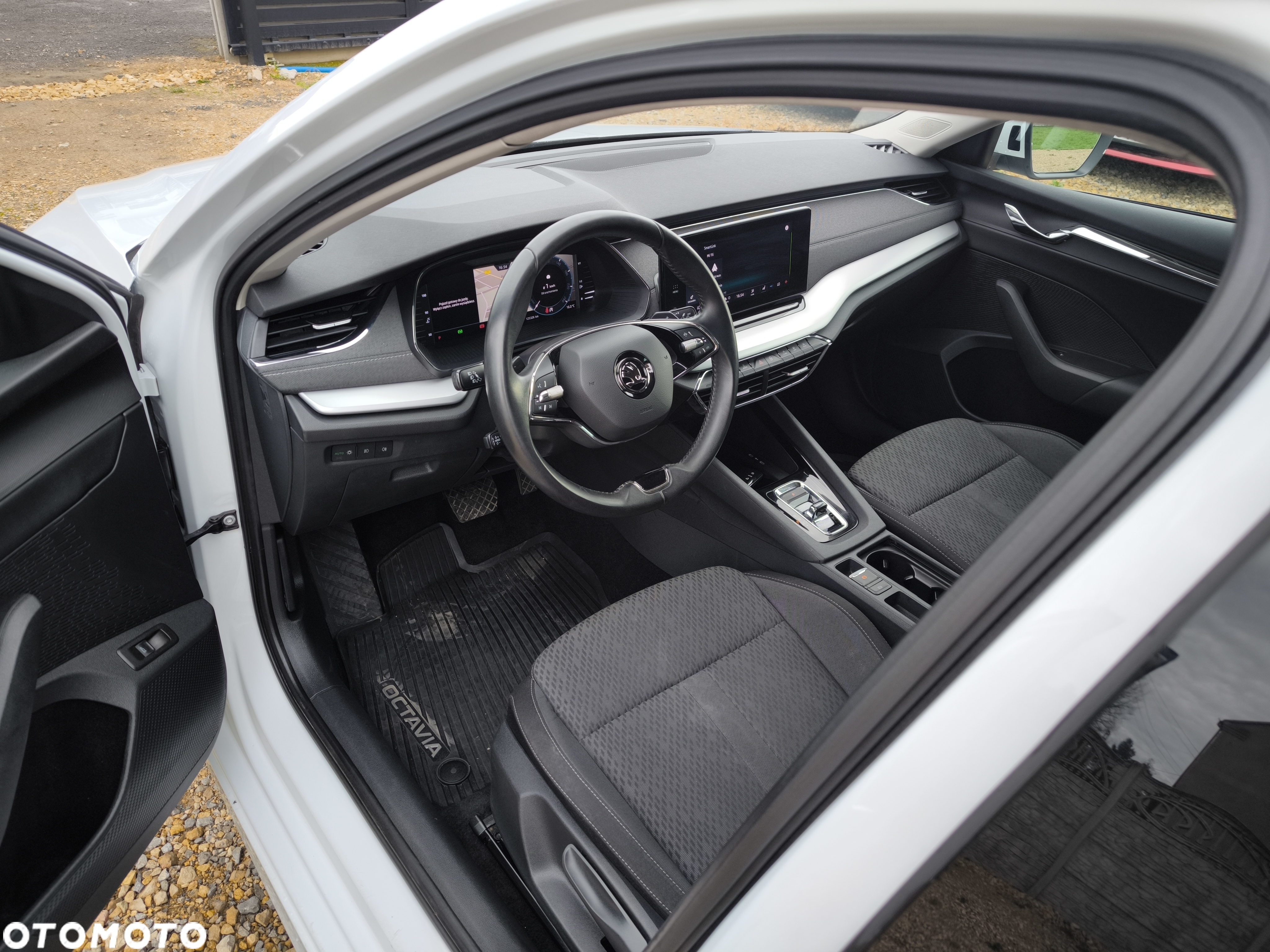 Skoda Octavia 2.0 TDI Style DSG - 13