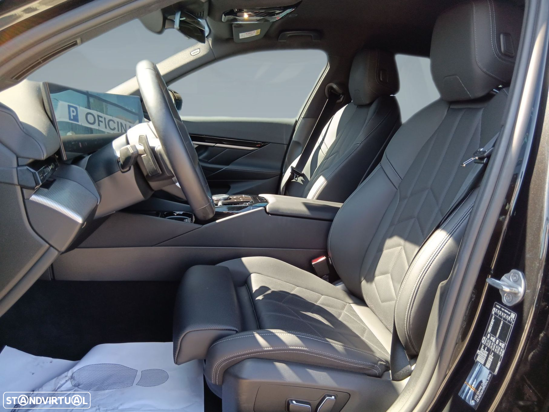 BMW 520 d Pack Desportivo M - 11