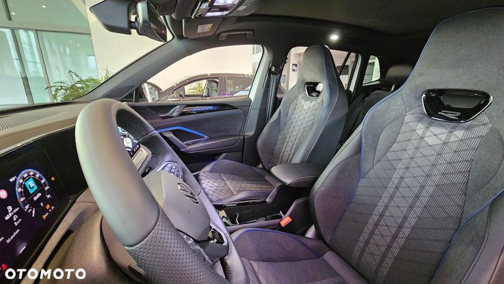 Volkswagen Tiguan - 23