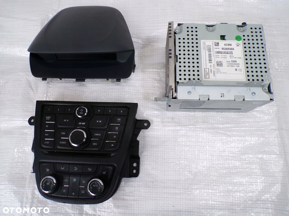 RADIO CD400 WYŚWIETLACZ OPEL MOKKA A 95369366 - 2