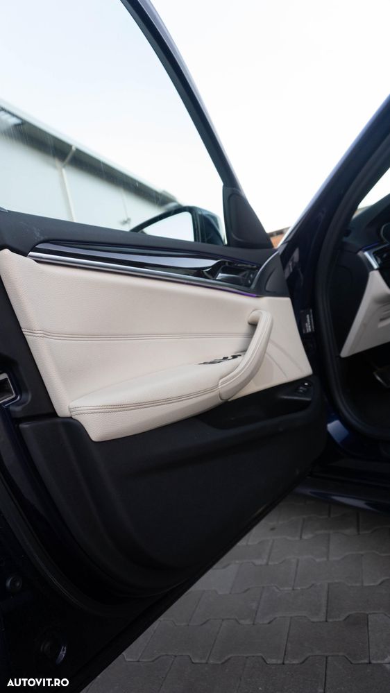 BMW Seria 5 545e xDrive Aut. M Sport Edition - 13