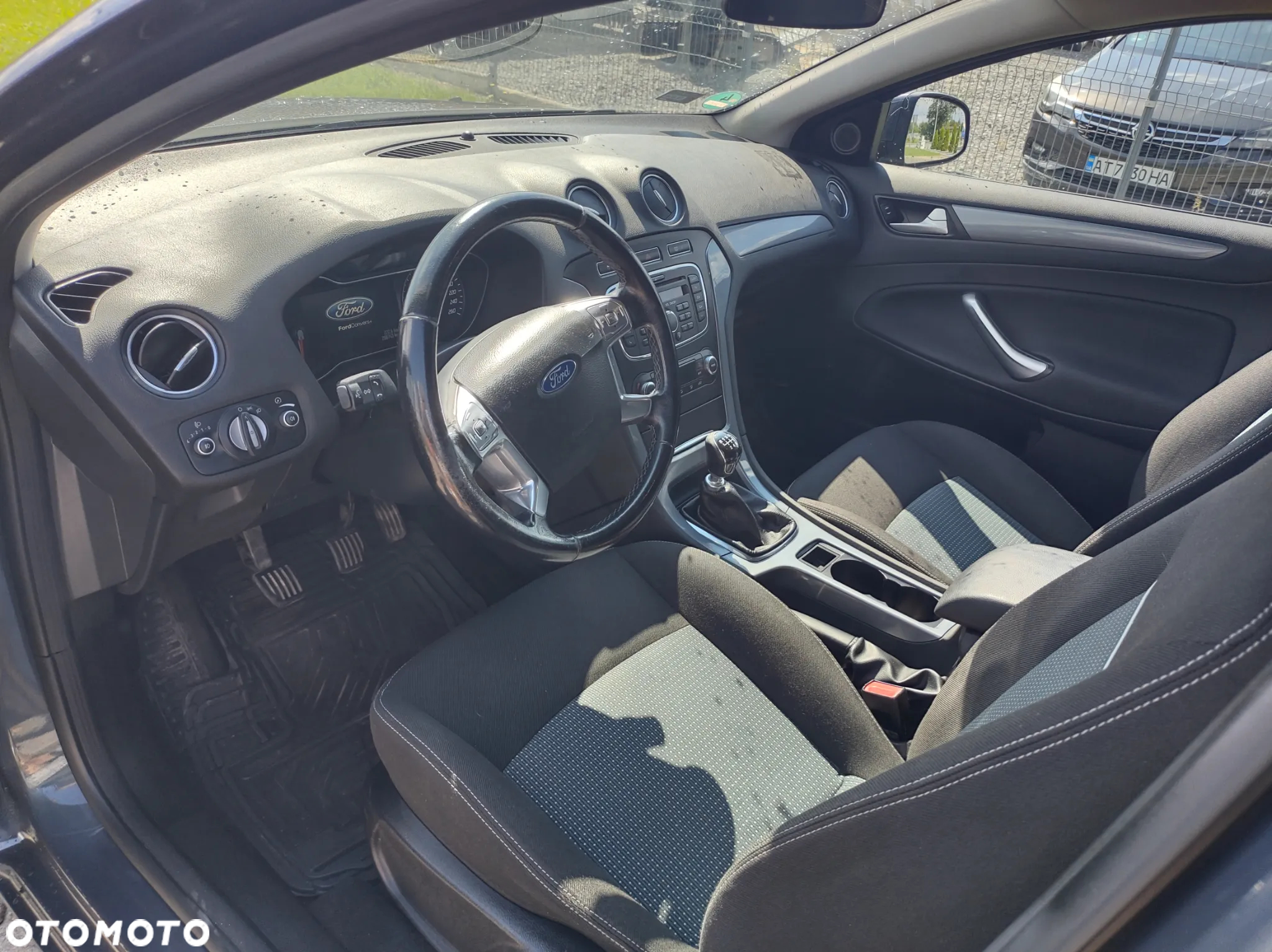 Ford Mondeo 1.6 TDCi Ambiente - 9