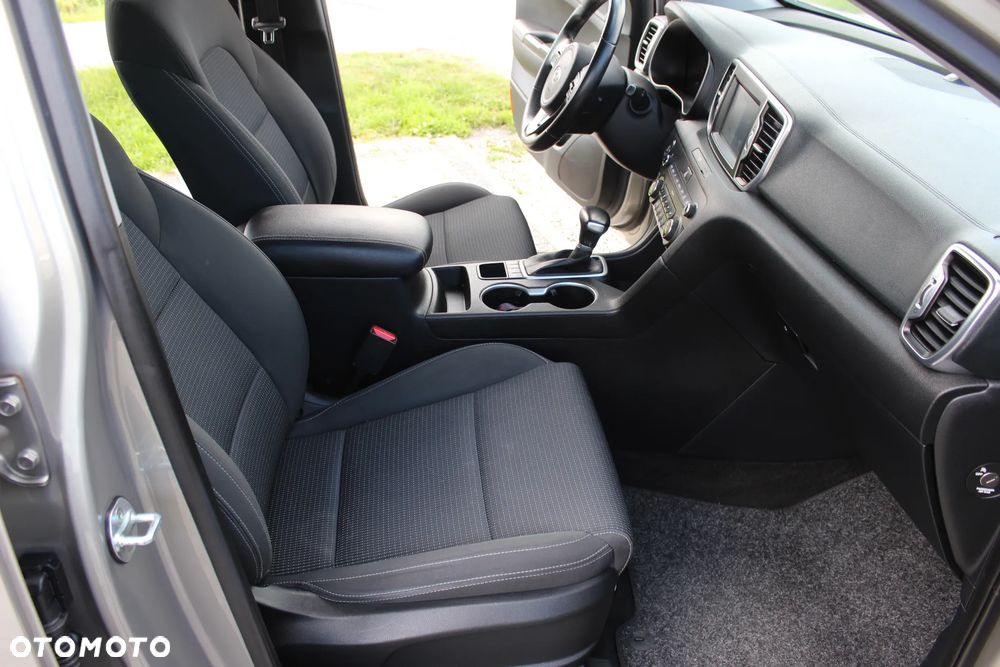 Kia Sportage 1.7 CRDI 2WD ISG Dream-Team Edition - 21