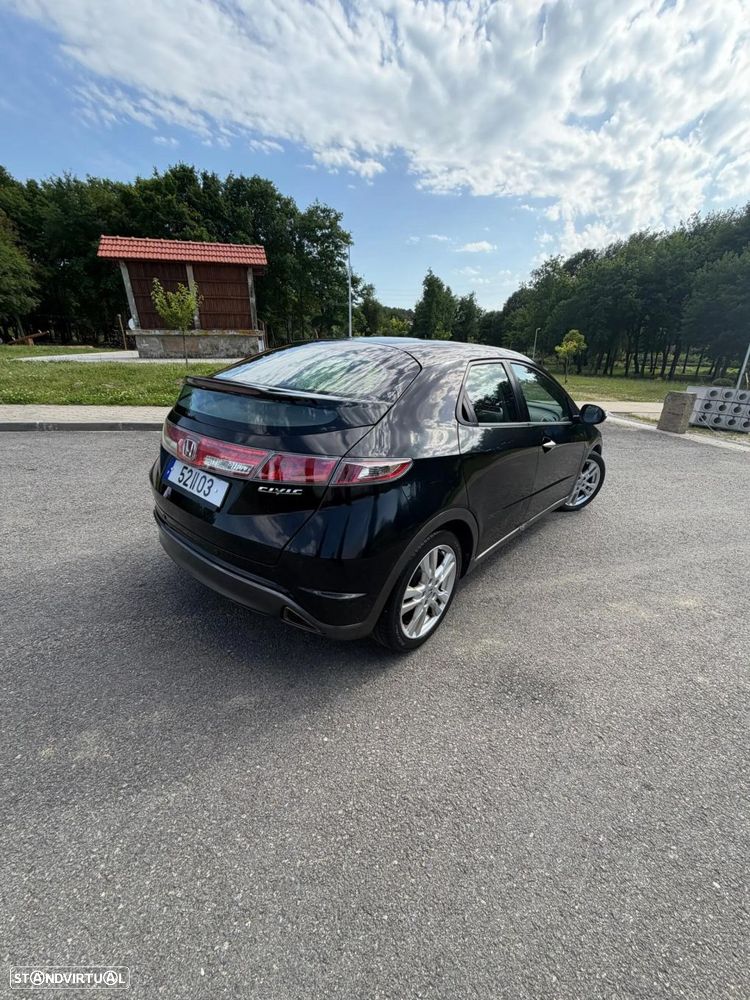 Honda Civic - 8