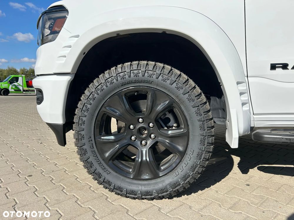 RAM 1500 Crew Cab Longbed Laramie - 10
