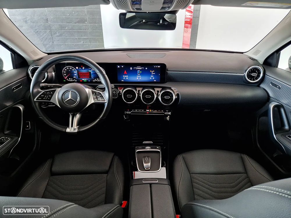 Mercedes-Benz A 250 e - 15