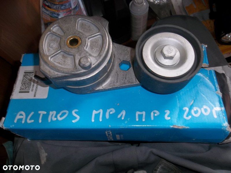 Mercedes Actros MP1 MP2 napinacz paska rolka DAYCO - 1