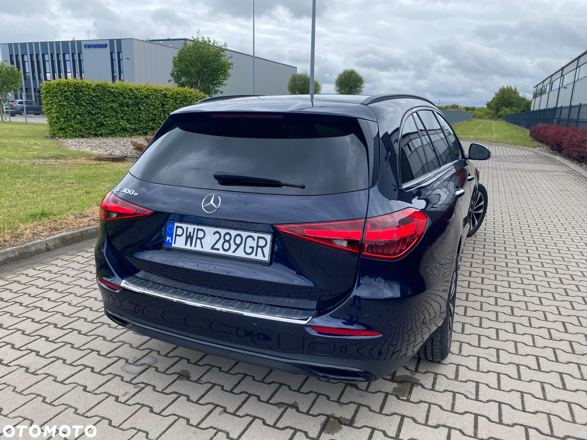 Mercedes-Benz Klasa C 300 e PHEV Avantgarde - 9