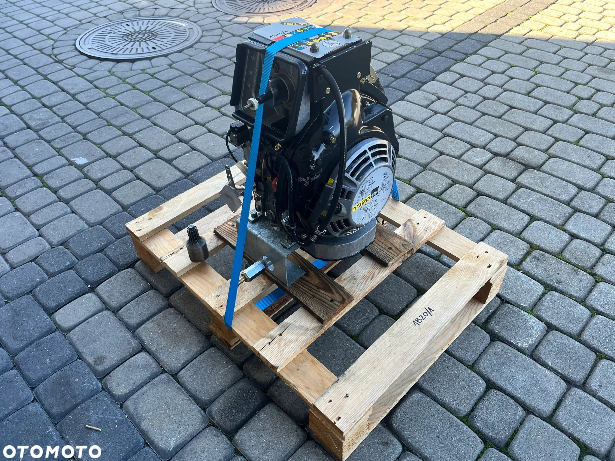SILNIK HATZ 1B20 5609netto - 7
