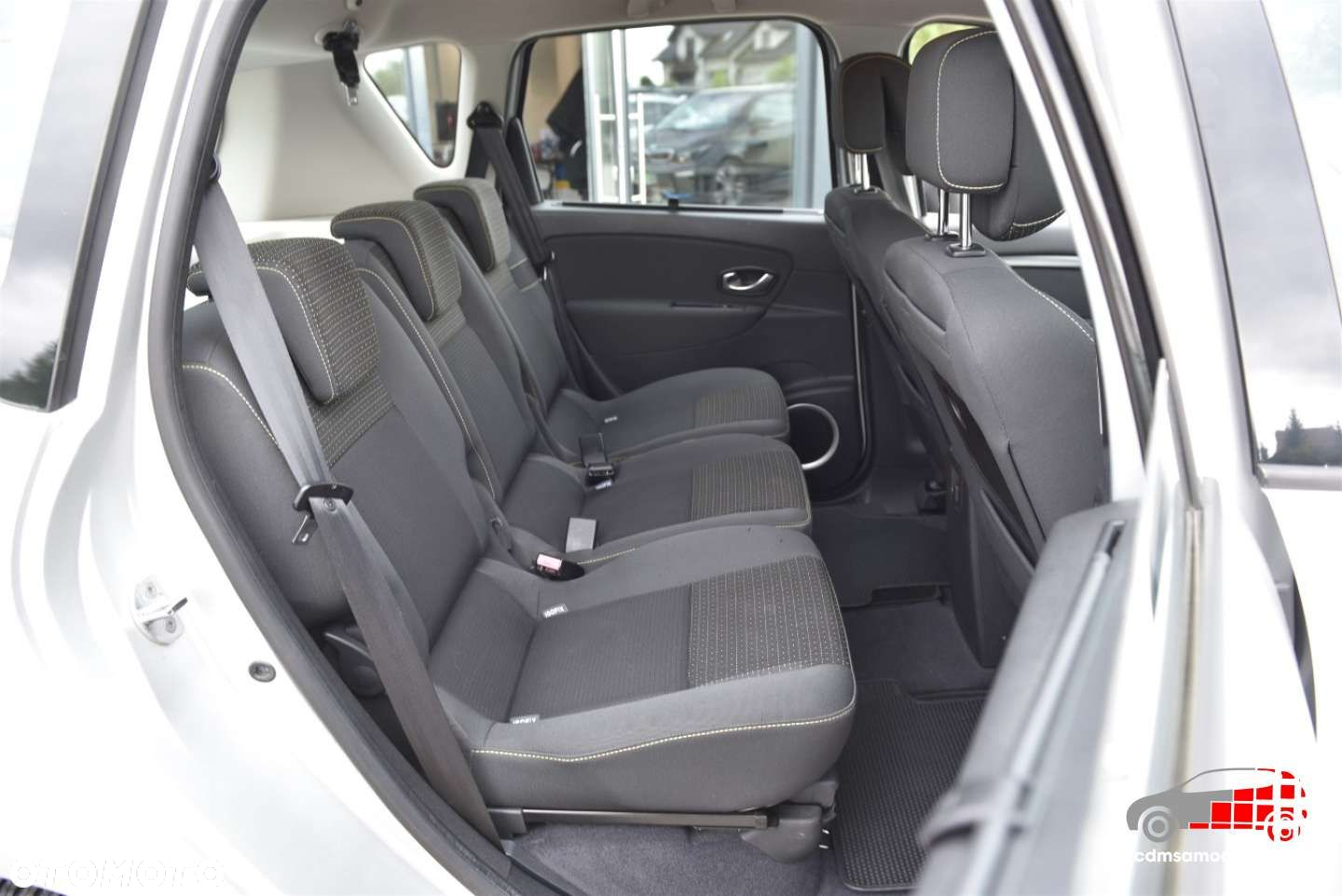 Renault Scenic - 16