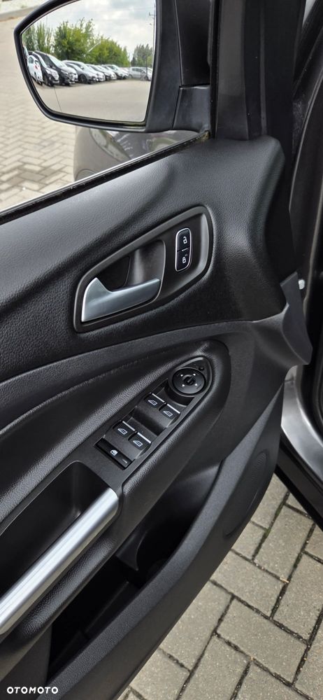 Ford Kuga 1.5 EcoBoost 2x4 Cool & Connect - 27
