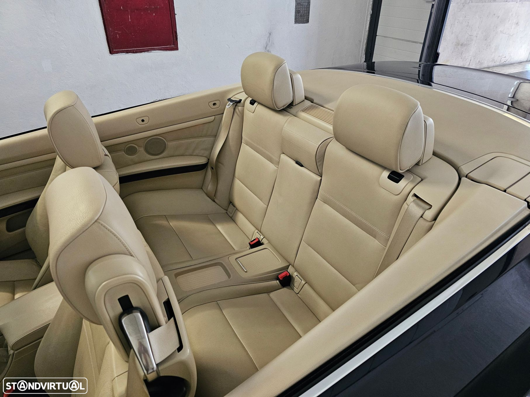 BMW 325 i - 24