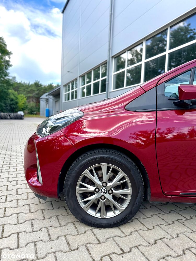 Toyota Yaris 1.5 Dynamic - 25
