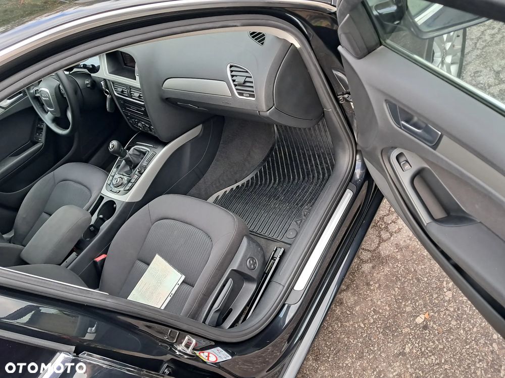 Audi A4 Avant 2.0 TDI - 13