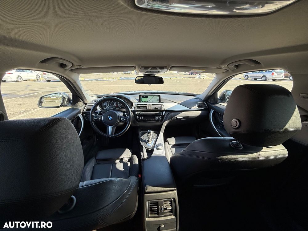 BMW Seria 3 330i xDrive AT Luxury Line - 20