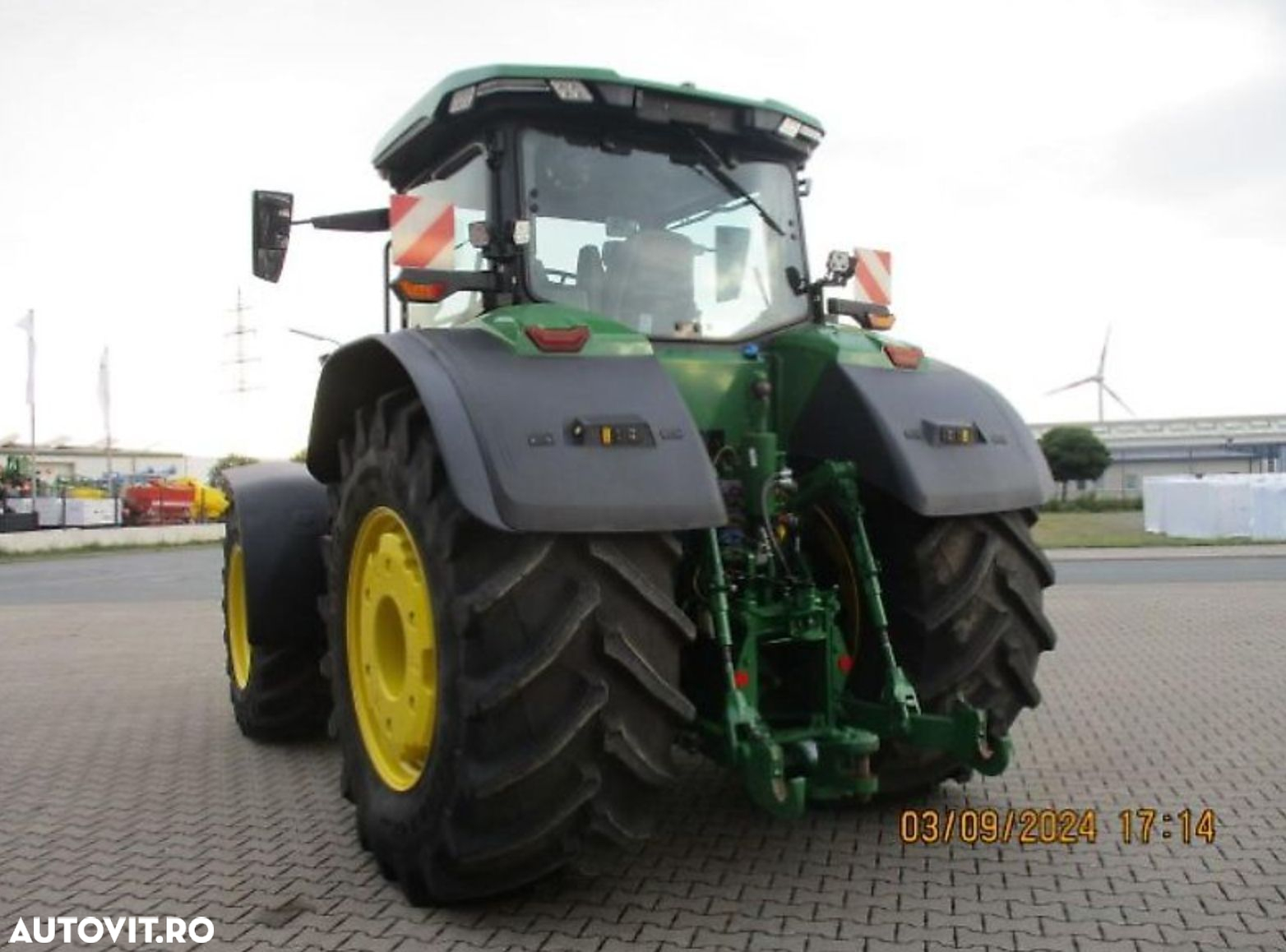 John Deere 8R410 Tractor Agricol - 3