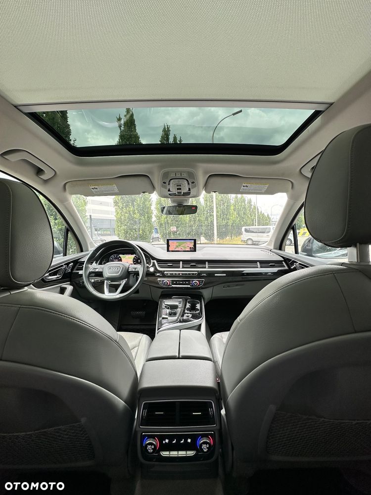 Audi Q7 - 17