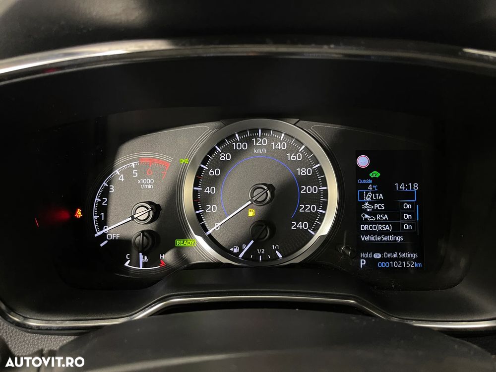 Toyota Corolla 1.8 Business Edition - 28