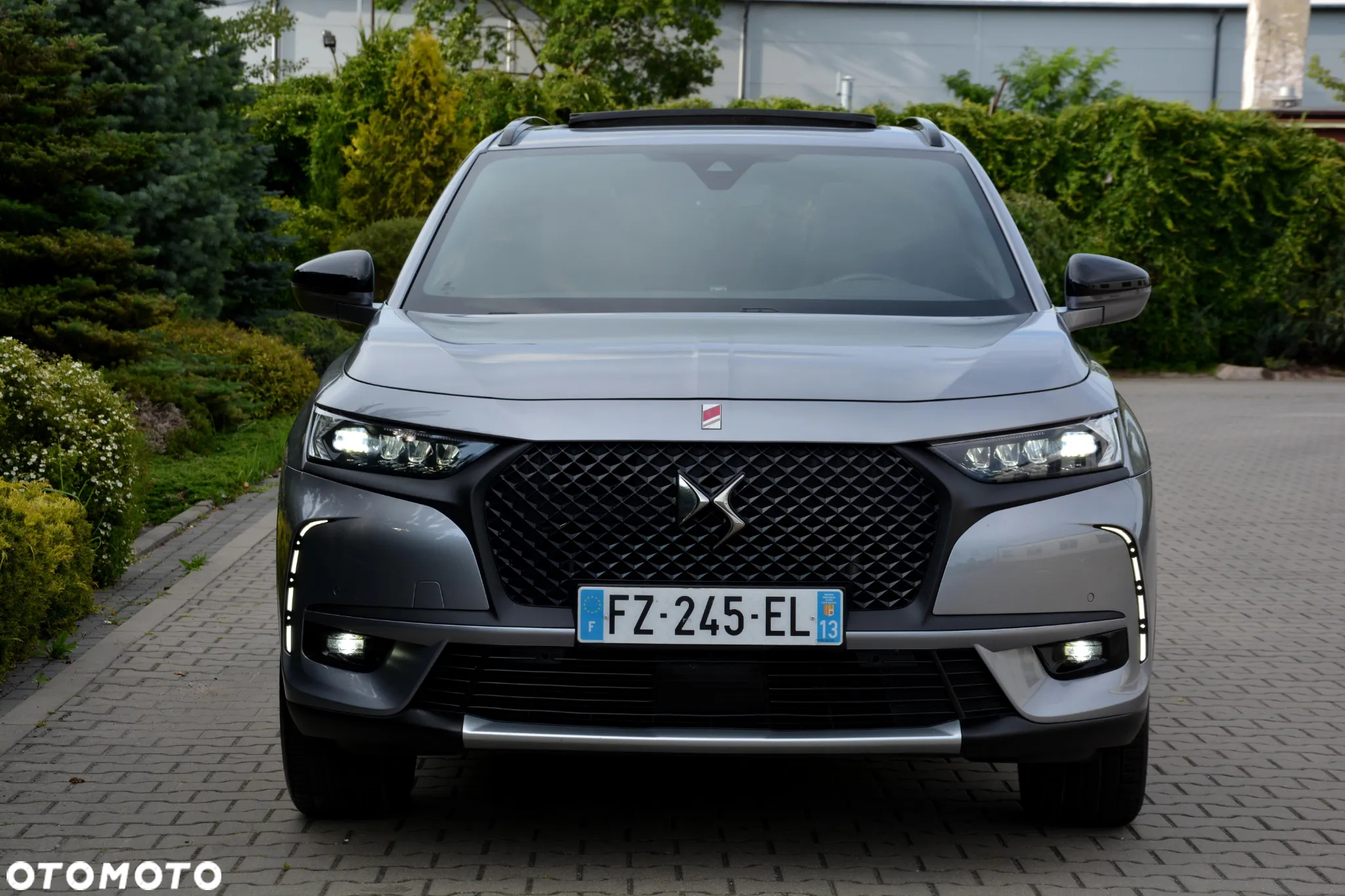 DS Automobiles DS 7 Crossback 2.0 BlueHDi Performance Line + - 29