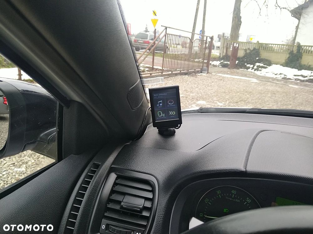 Skoda Fabia 1.2 TSI MONTE CARLO - 22