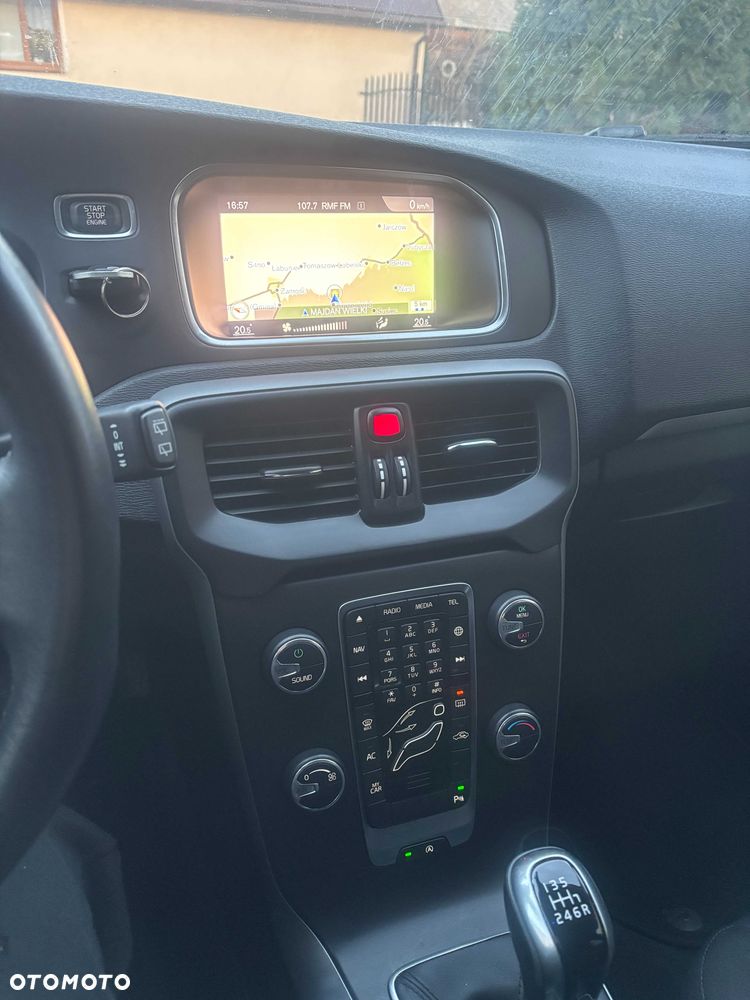 Volvo XC 40 - 7