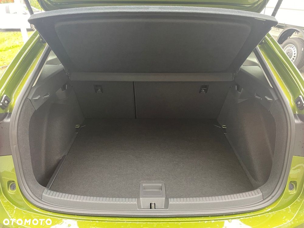 Volkswagen Taigo 1.0 TSI Life Plus DSG - 25