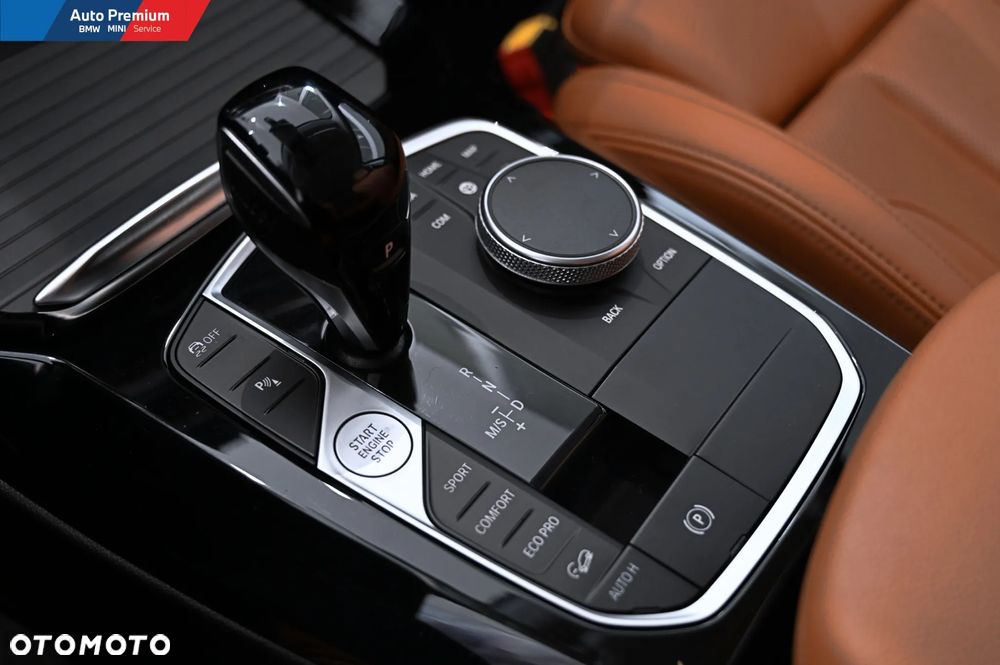 BMW X3 xDrive20d Advantage - 9