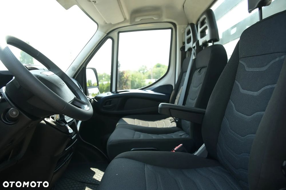 Iveco DMC 3500 kg/ DAILY/ 15 EP SKRZYNIA 615x245 cm/ NA PODUSZKACH/ KOŁA BLIŻNIACZE/3.0 HPi 150 KM/SALON POLSKA/PIERWSZY WŁAŚCIICIEL/ - 18