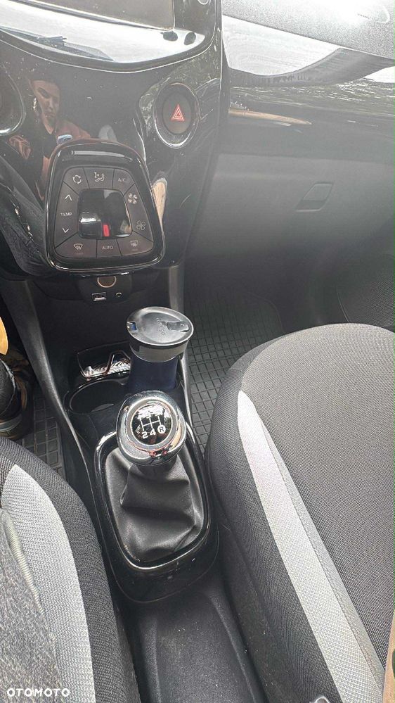 Toyota Aygo 1.0 VVT-i Sprint EU6 - 4