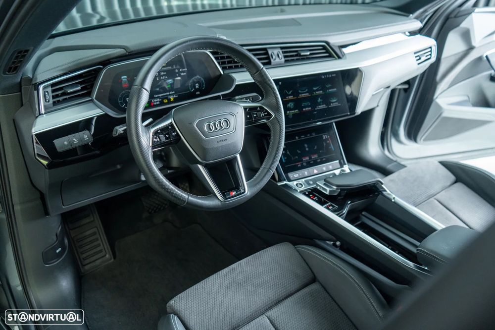 Audi e-tron Sportback 55 quattro S line - 28