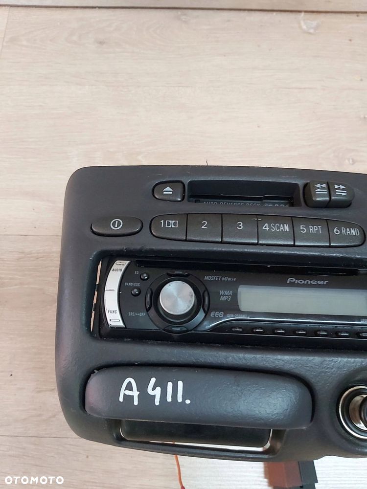 Toyota Yaris I radio kaseta 86120-0D021 - 2