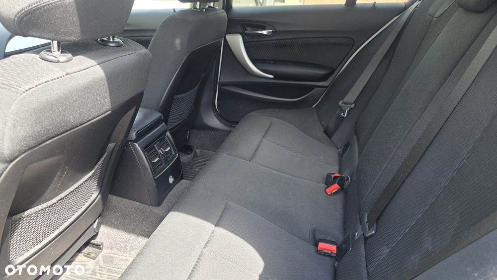 BMW Seria 1 118d Edition Metropolitan - 13