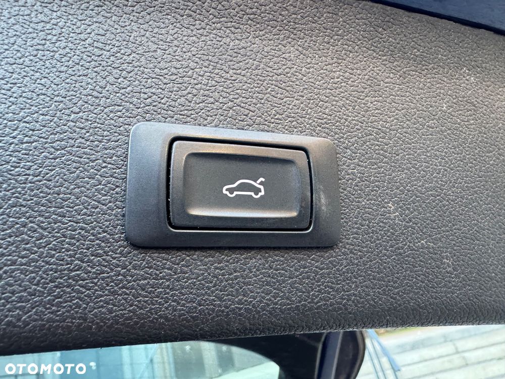 Audi A4 Avant 2.0 TDI DPF multitronic Ambiente - 22