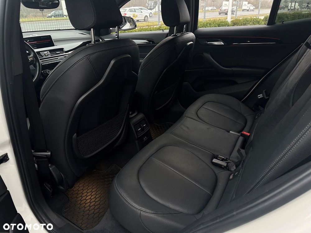 BMW X2 - 21