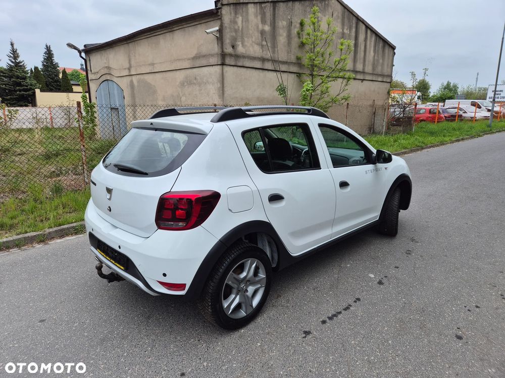 Dacia Sandero TCe 90 Laureate - 7