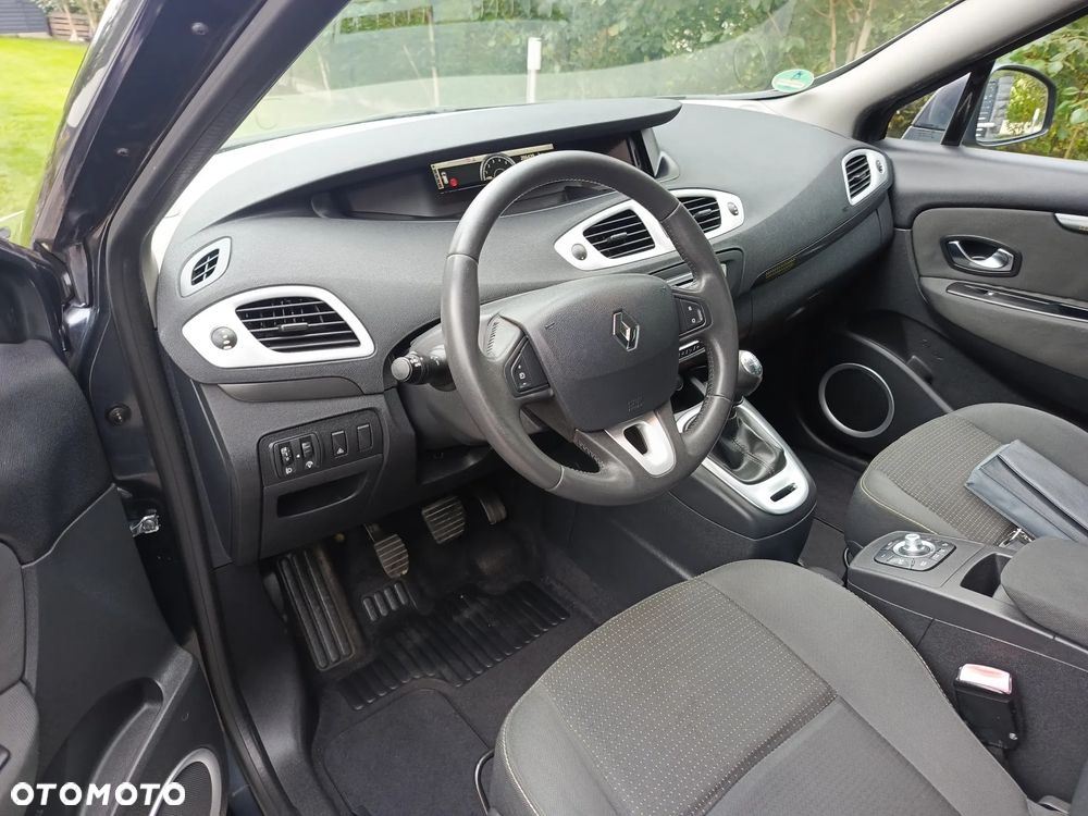 Renault Scenic TCe 130 Luxe - 18