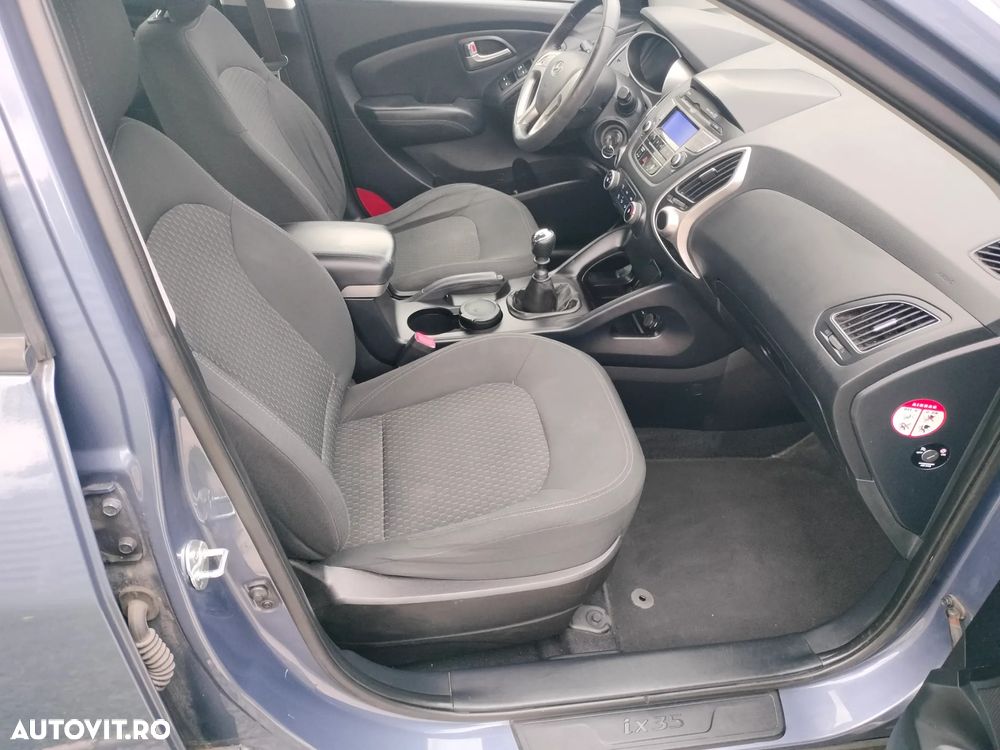 Hyundai ix35 - 12