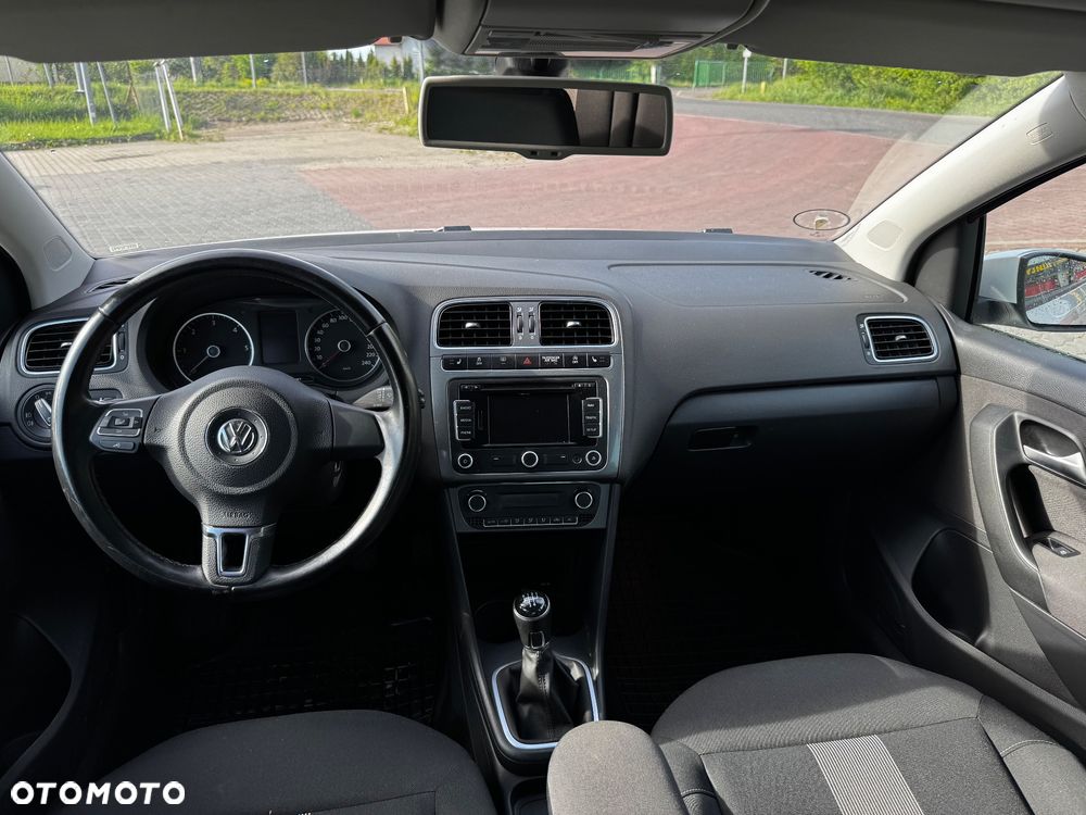 Volkswagen Polo 1.6 TDI Comfortline - 16