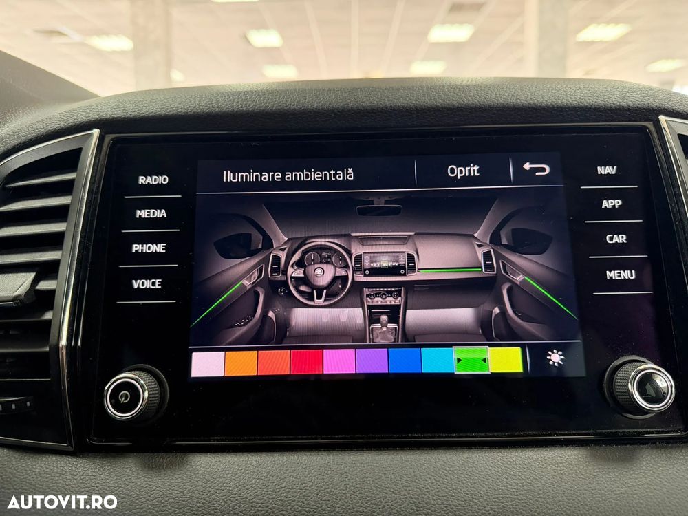 Skoda Karoq 1.6 TDI SCR DSG Style - 32