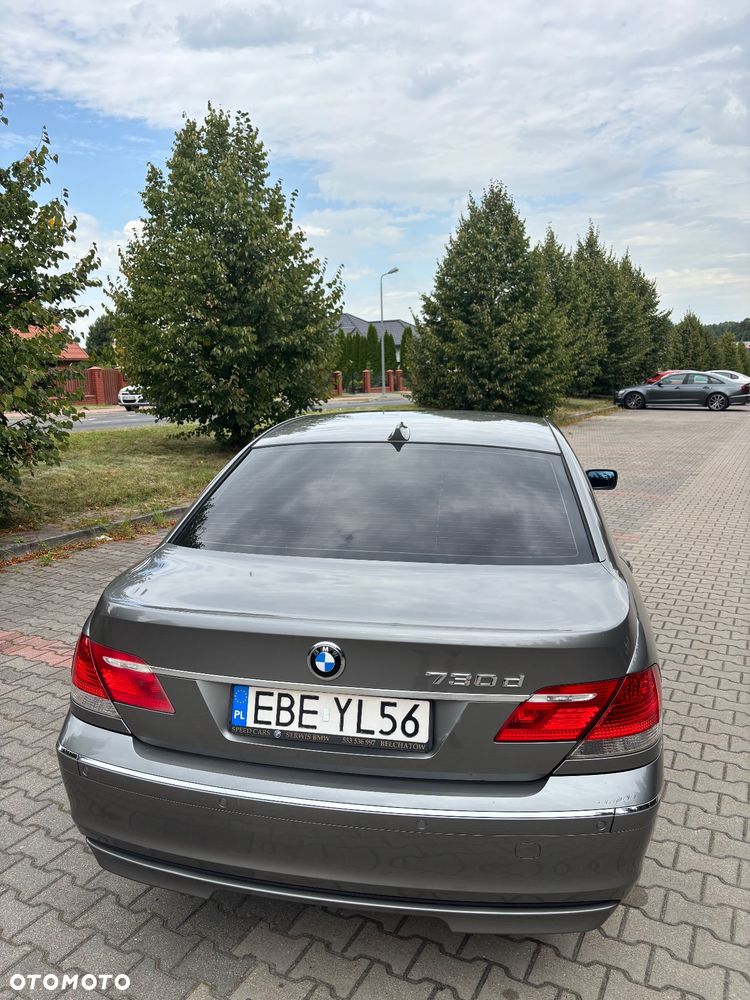 BMW Seria 7 730d - 27