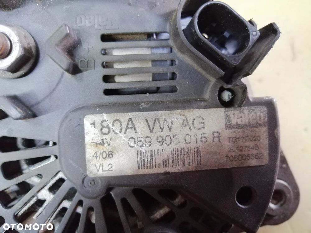 Audi A6 C6 2.7 TDi alternator Valeo 180A 059903015R  TG17C020 - 8